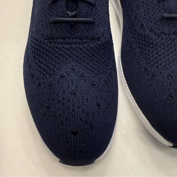 Cole Haan Women 2 ZEROGRAND Stitchlite Oxford Marine Blue Knit/Argento US 9.5 B - Picture 3 of 13